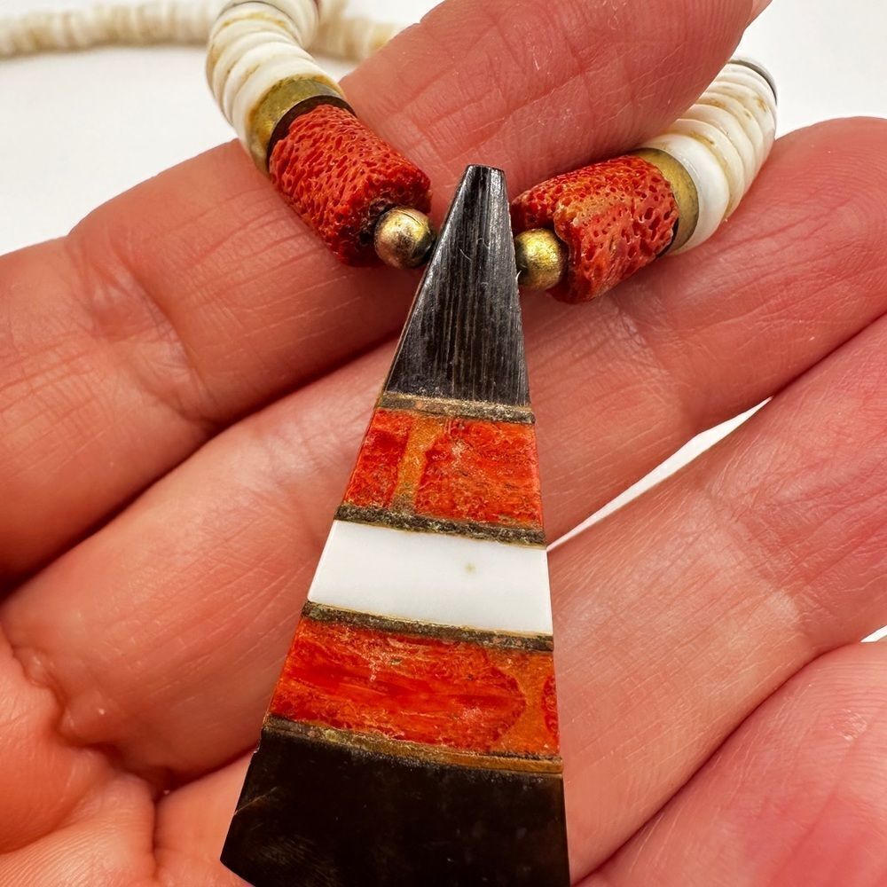 Vintage Heishi Puka Necklace with red coral and shell, 16" necklace! - Picture 5 of 12